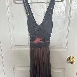 BETSY & ADAM evening gown - size 4